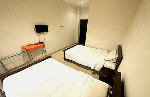 Cokroaminto Hotel | Hotel Warta Dua