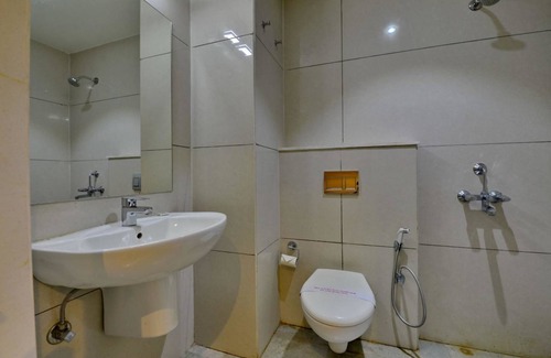 Kolar Road Hotel | Hotel Western
