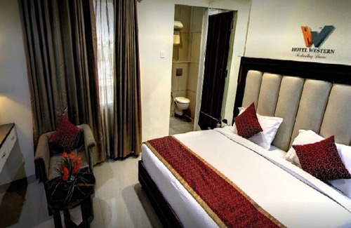 Kolar Road Hotel | Hotel Western