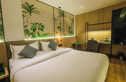 Mira Road East Hotel | Hotel Western