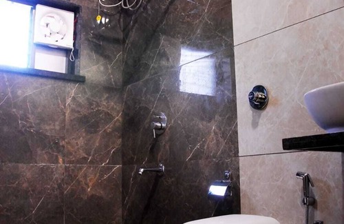 Falna Hotel | Hotel Wing Orbit