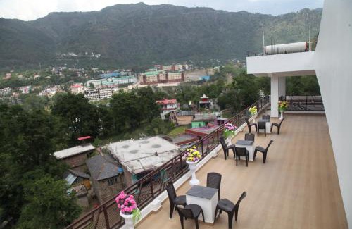 Chamba Hotel | Hotel Woods Villa