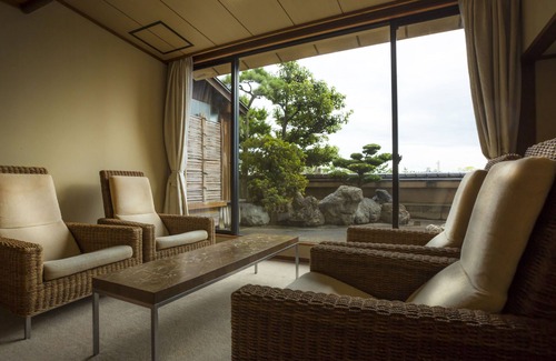 Onsen House | Hotel Yagi