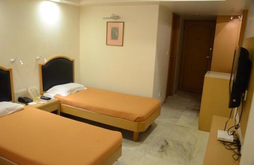 Sayajiganj Hotel | Hotel Yuvraj