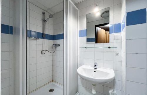 Olesnice Hotel | Hotel Závrší