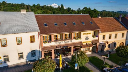 Olesnice Hotel | Hotel Závrší