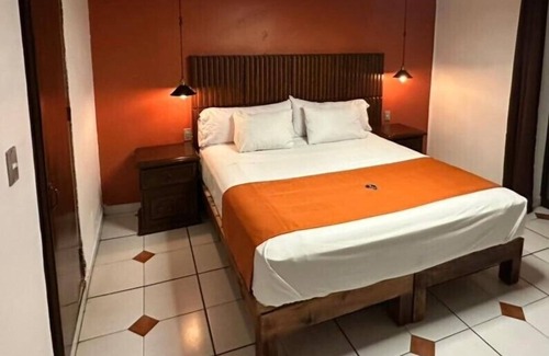 Ciudad Guzman Hotel | Hotel Zapotlan