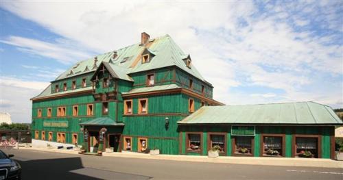 Bozi Dar Hotel | Hotel Zelený Dům