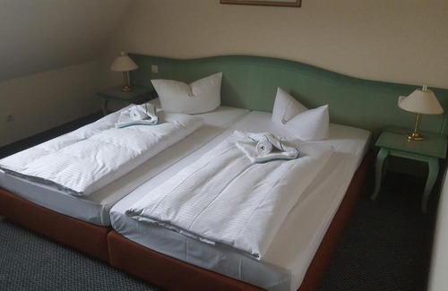 Friedrichsmoor Hotel | Hotel Ziegenkrug Schweriner Tor