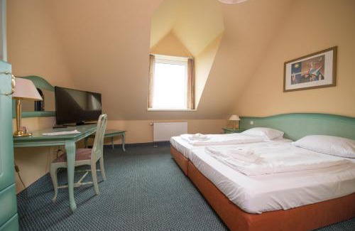 Friedrichsmoor Hotel | Hotel Ziegenkrug Schweriner Tor