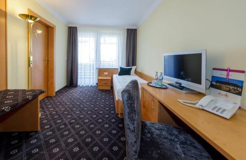Heldenbergen Hotel | Hotel Zum Adler