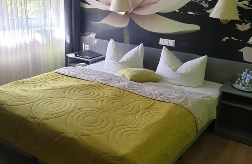 Buro Hotel | Hotel zur Fichtenbreite Garni
