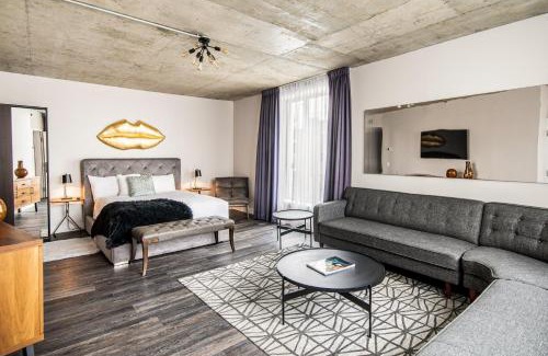 Quartier des Spectacles Hotel | HOTEL10