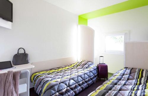 Saint-Cergues Hotel | hotelF1 Annemasse Hotel Renove