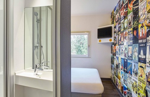 Solaize Hotel | hotelF1 Lyon Solaize Hotel