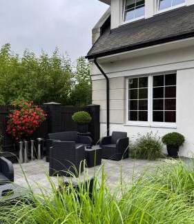 Nowy Dwor Mazowiecki House | Hotelik - Modlin Airport