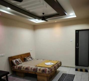 Kolhapur Hotel | Hotels shivtej lodging