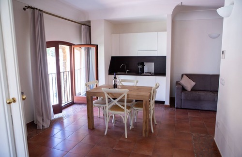 Santa Maria di Castellabate Apartment | House Tresinus-on the beach with air conditioning-CIN code IT065031C2XXXXHUCEZ8