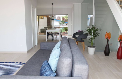 Sao Bartolomeu de Messines House | House in the old part of the village with large terrace with panoramic views