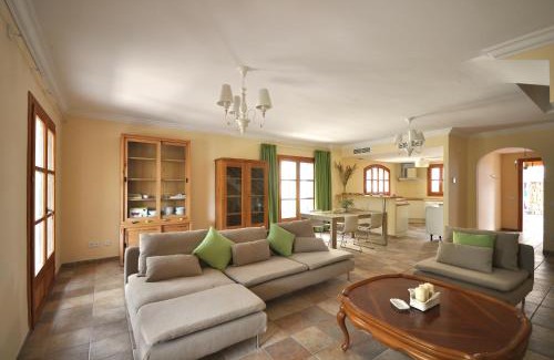 Cala Pi Villa | Houm Villa Cala Pi