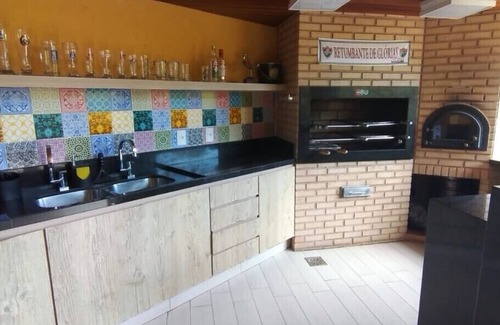 Downtown Buzios House | HOUSE 04 SUITES, WiFi, SWIMMING POOL, BARBECUE, 300M FROM RUA DAS PEDRAS