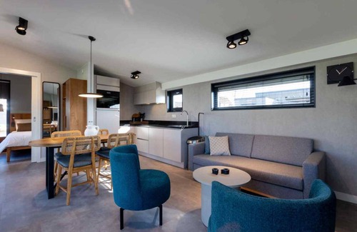 Delfstrahuizen House | House ∙ 2 bedrooms ∙ 4 guests