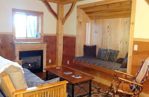 Ripton House | House ∙ 2 bedrooms ∙ 6 guests