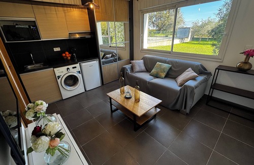 Sorbo-Ocagnano House | House 2 minutes' drive from the beach