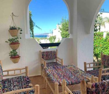 Fnideq House | House ∙ 3 bedrooms ∙ 6 guests
