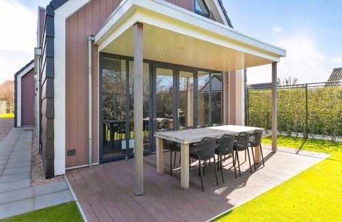 Ouddorp House | House ∙ 4 bedrooms ∙ 10 guests