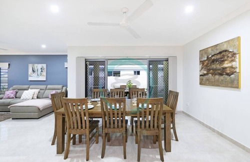 Muirhead House | House ∙ 4 bedrooms ∙ 9 guests
