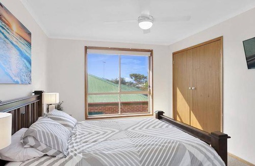 Torquay House | House ∙ 5 bedrooms ∙ 14 guests