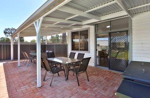 Nichols Point House | House ∙ 5 bedrooms ∙ 14 guests