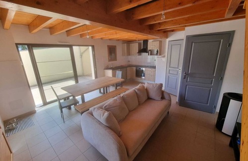 Sazos House | House 5 min from Luz-st-sauveur, 10 min from Luz-Ardiden ski resort.