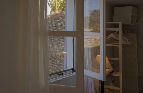 Es Pujols House | House 5 min walk from the beach,lake views in a natural park,10 min from Illetes