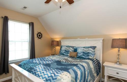 Leesburg House | House# 59 Anchors Away (no pets)