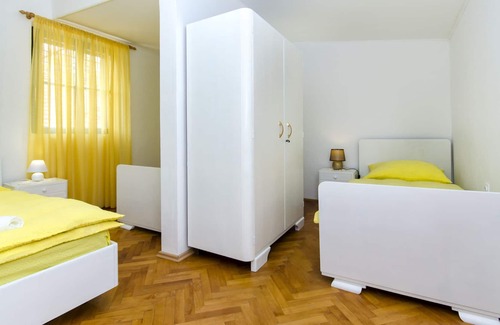 Sinj House | House Alka (59411-K1) - Sinj