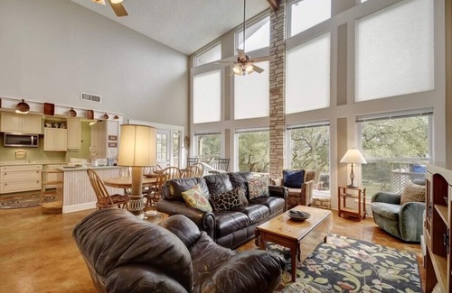 Dripping Springs House | House at Deer Creek - Great Family Home Near Venues, Wineries, Breweries
