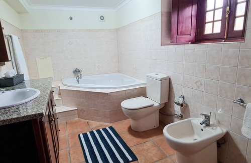 Esposende Villa | House B - Quinta São Miguel - Beautiful villa on the hilltop