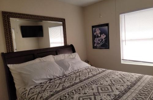 Gulf Gate Estates House | House by Siesta Key