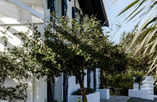 Guethary House | House center Guethary Maisons Dominos 1