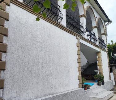 Chakvi House | House Dea Dea