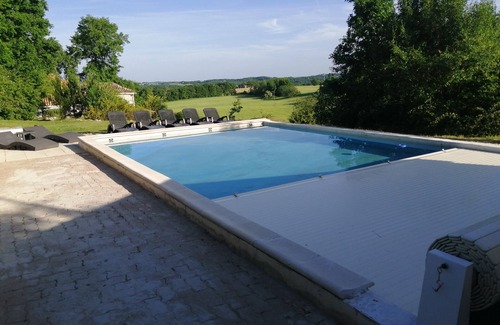 Belmontet Cottage | House for 8 people with swimming pool, south west of france