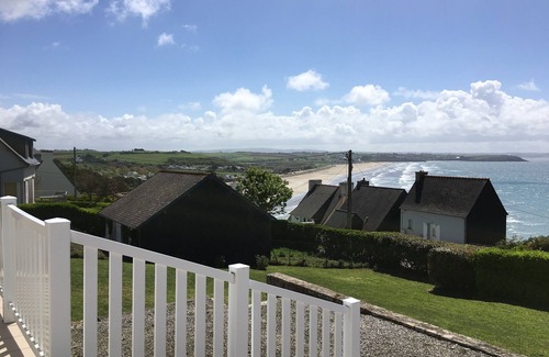 Pentrez House | House facing the sea