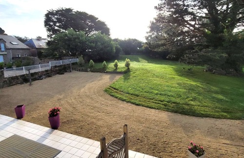 Arzon House | House for 2 people with large shared garden