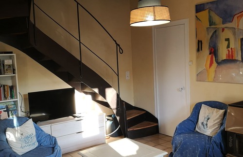 Saint-Franchy House | House in a typical village between lake and forest