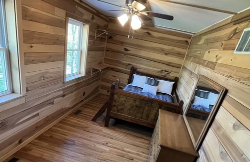 Koleen House | House in Bloomfield, IN