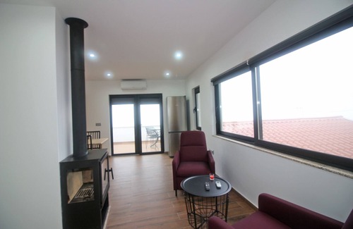Carvalheira Cottage | House in Gerês for 2 people with fireplace