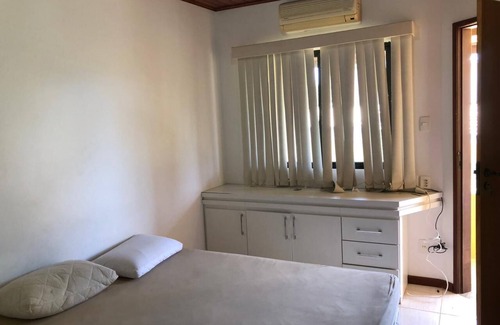 Jenipabu House | House in Guarajuba - 3 bedrooms 2 suites - Condominium - Sleeps 8 people