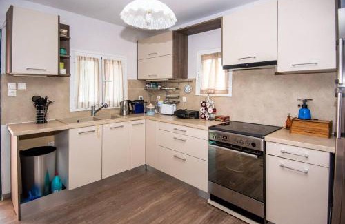 Lakithra House | House in Lakithra